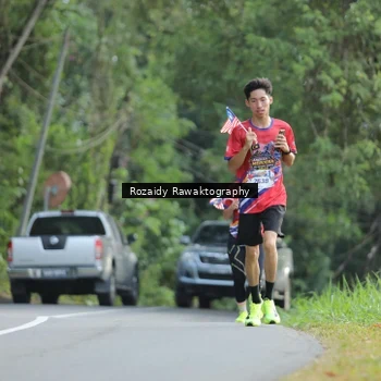 Runner Photo 6026907