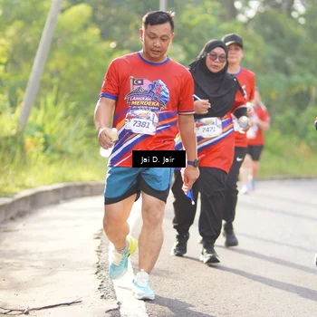 Runner Photo 6026945