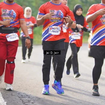 Runner Photo 6026982
