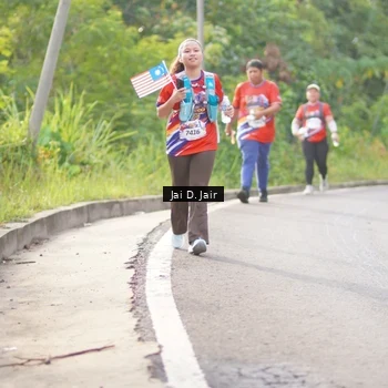 Runner Photo 6026996
