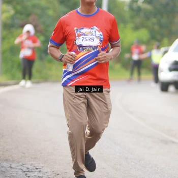 Runner Photo 6027017
