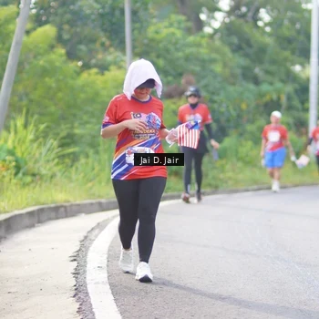 Runner Photo 6027019