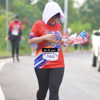 Runner Photo 6027022