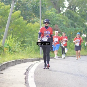Runner Photo 6027023