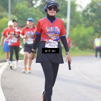 Runner Photo 6027033