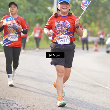 Runner Photo 6027038