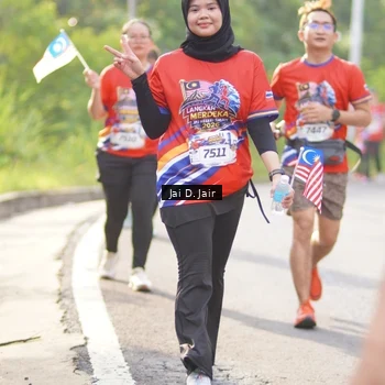 Runner Photo 6027067