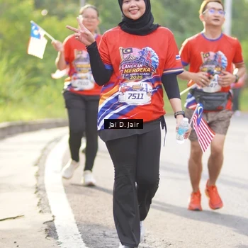 Runner Photo 6027068