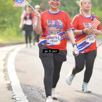 Runner Photo 6027073
