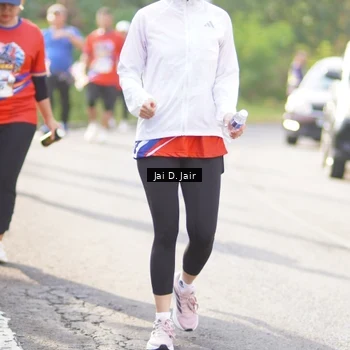 Runner Photo 6027101