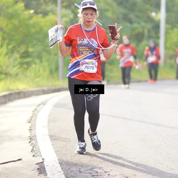 Runner Photo 6027132