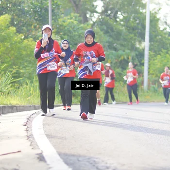 Runner Photo 6027140