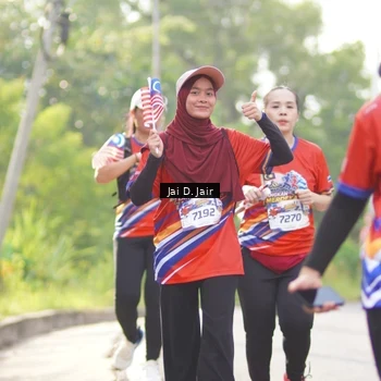 Runner Photo 6027157