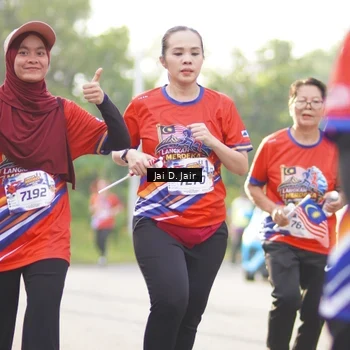 Runner Photo 6027160