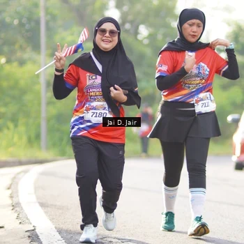 Runner Photo 6027202