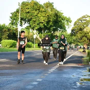Runner Photo 6027213