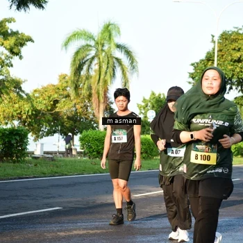 Runner Photo 6027230