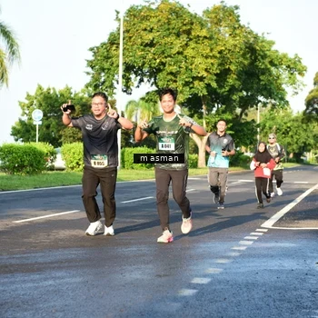 Runner Photo 6027233