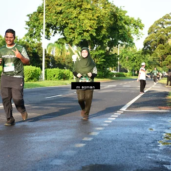 Runner Photo 6027262