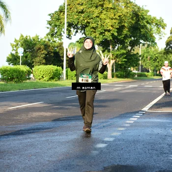 Runner Photo 6027265