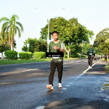 Runner Photo 6027270