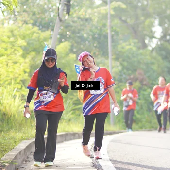 Runner Photo 6027280