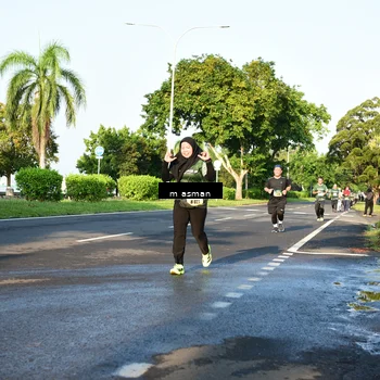 Runner Photo 6027293