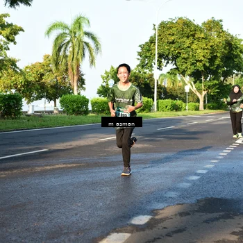 Runner Photo 6027296