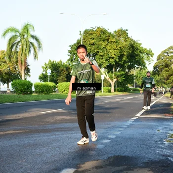 Runner Photo 6027303