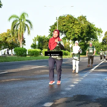 Runner Photo 6027312