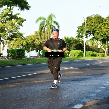 Runner Photo 6027314