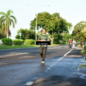 Runner Photo 6027316