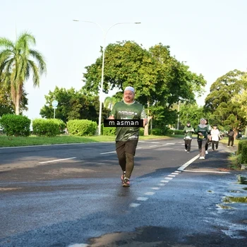 Runner Photo 6027328