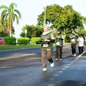 Runner Photo 6027338
