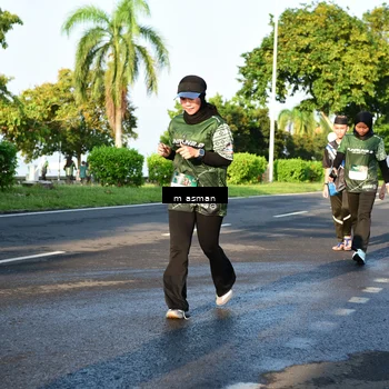 Runner Photo 6027343