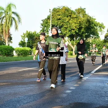 Runner Photo 6027360