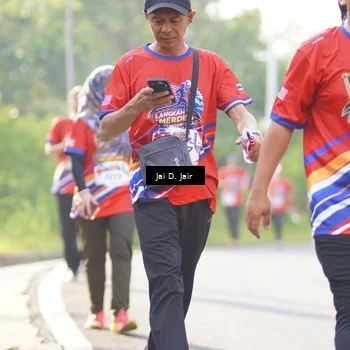 Runner Photo 6027367