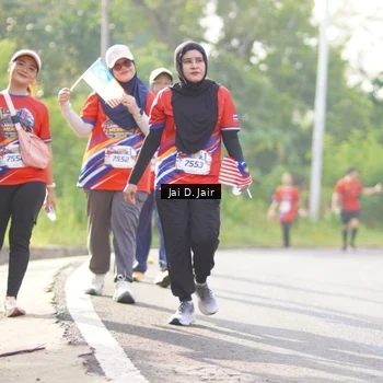 Runner Photo 6027424