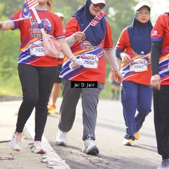 Runner Photo 6027431