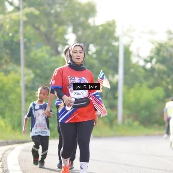 Runner Photo 6027486