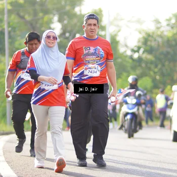 Runner Photo 6027514