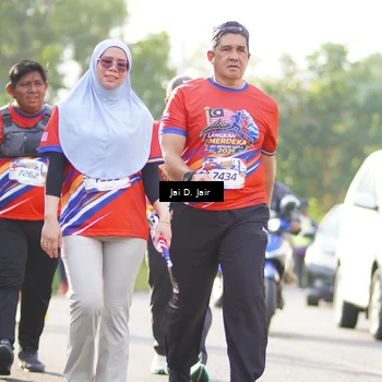 Runner Photo 6027519