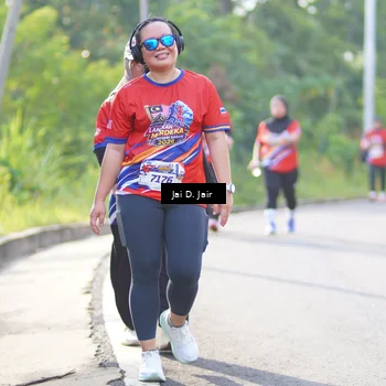 Runner Photo 6027572
