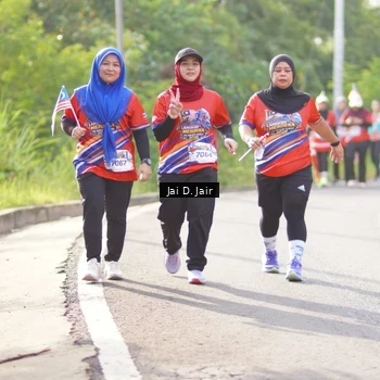 Runner Photo 6027582