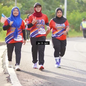Runner Photo 6027586