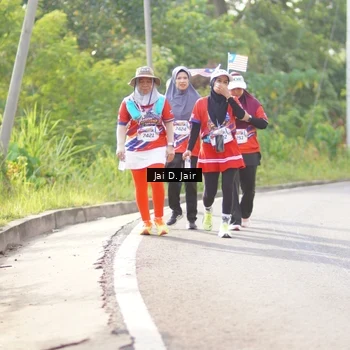 Runner Photo 6027598
