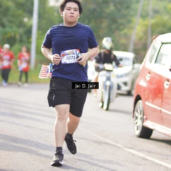 Runner Photo 6027642