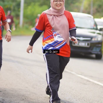 Runner Photo 6027665