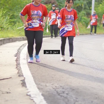 Runner Photo 6027671