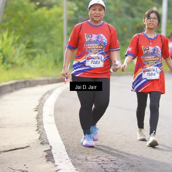 Runner Photo 6027673